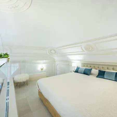 Bed and Breakfast Dentro Il Teatro Κατάνια