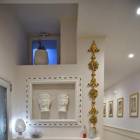 Dentro Il Teatro Bed & Breakfast