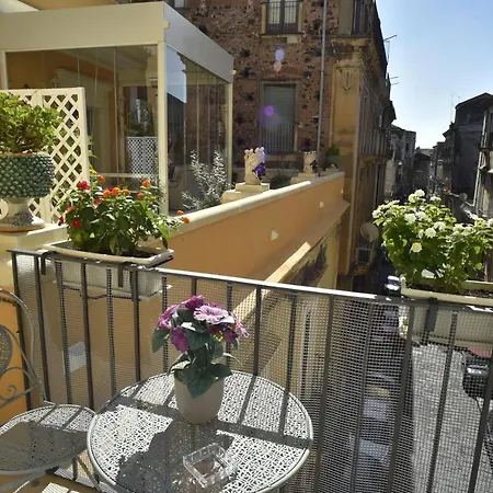 Bed & Breakfast Dentro Il Teatro Catania