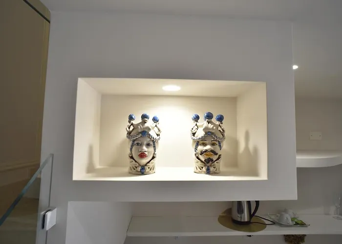 Dentro Il Teatro 4* Катания